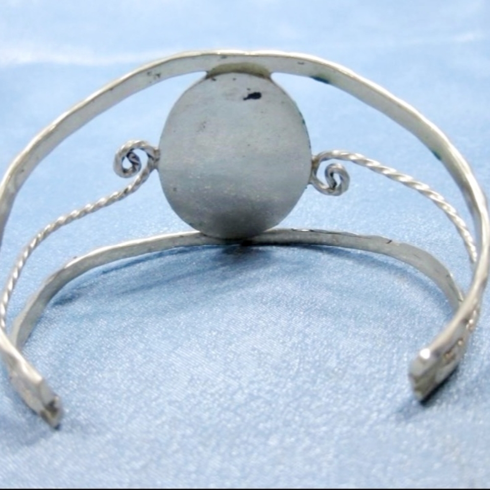 Silver Tone Shell Inlay Cuff Bracelet - Picture 4 of 5